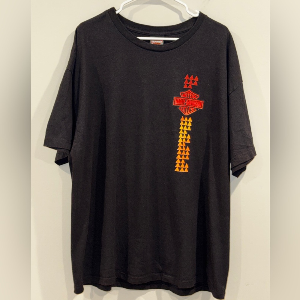 Harley-Davidson Honolulu Hawaii Black Tee with Red and Yellow‎ Design Men's XXL